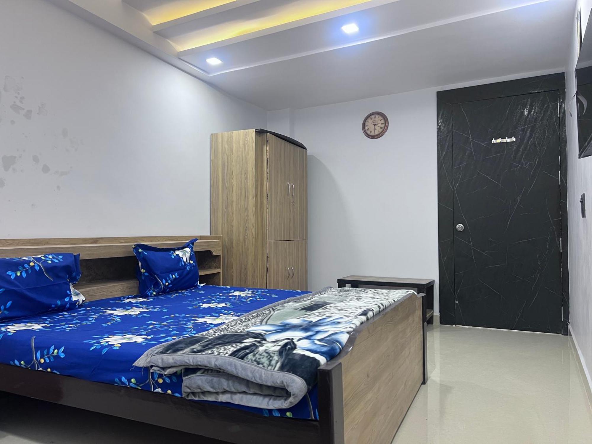 J K Apartment Prayagraj Luaran gambar